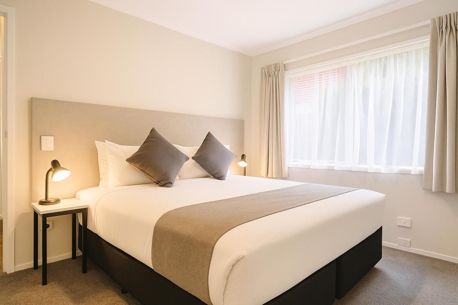 2 Bedroom - Sleeps 5