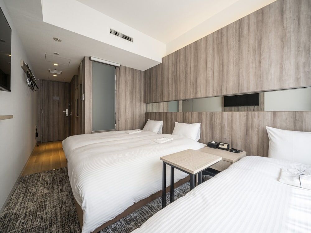 Premier Triple Room, Non Smoking (20sqm, 3 beds)