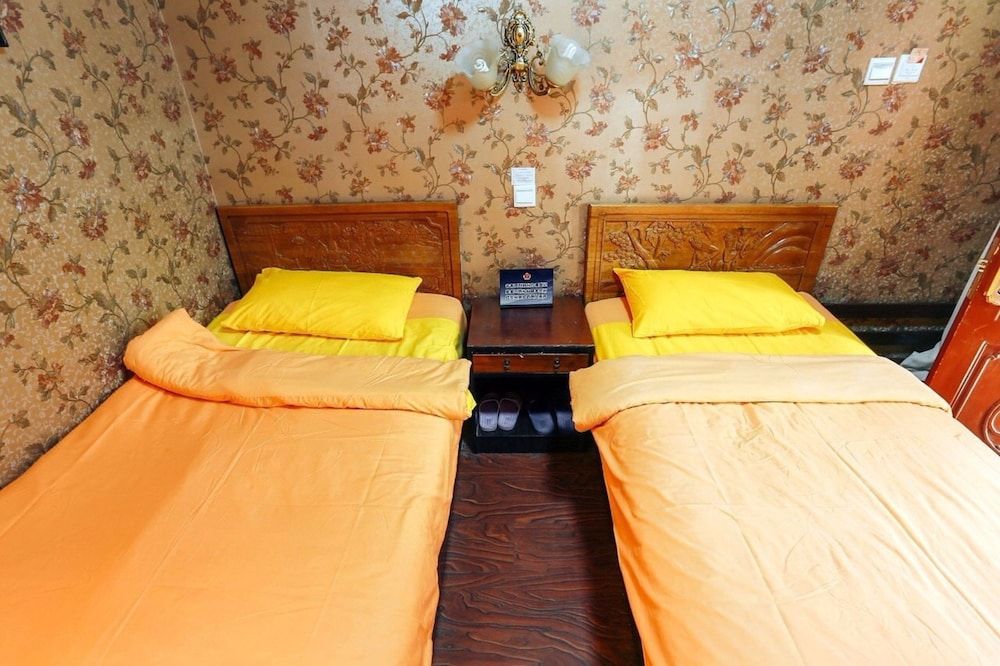 Beijing CityCourt Hotel Twin Room 7