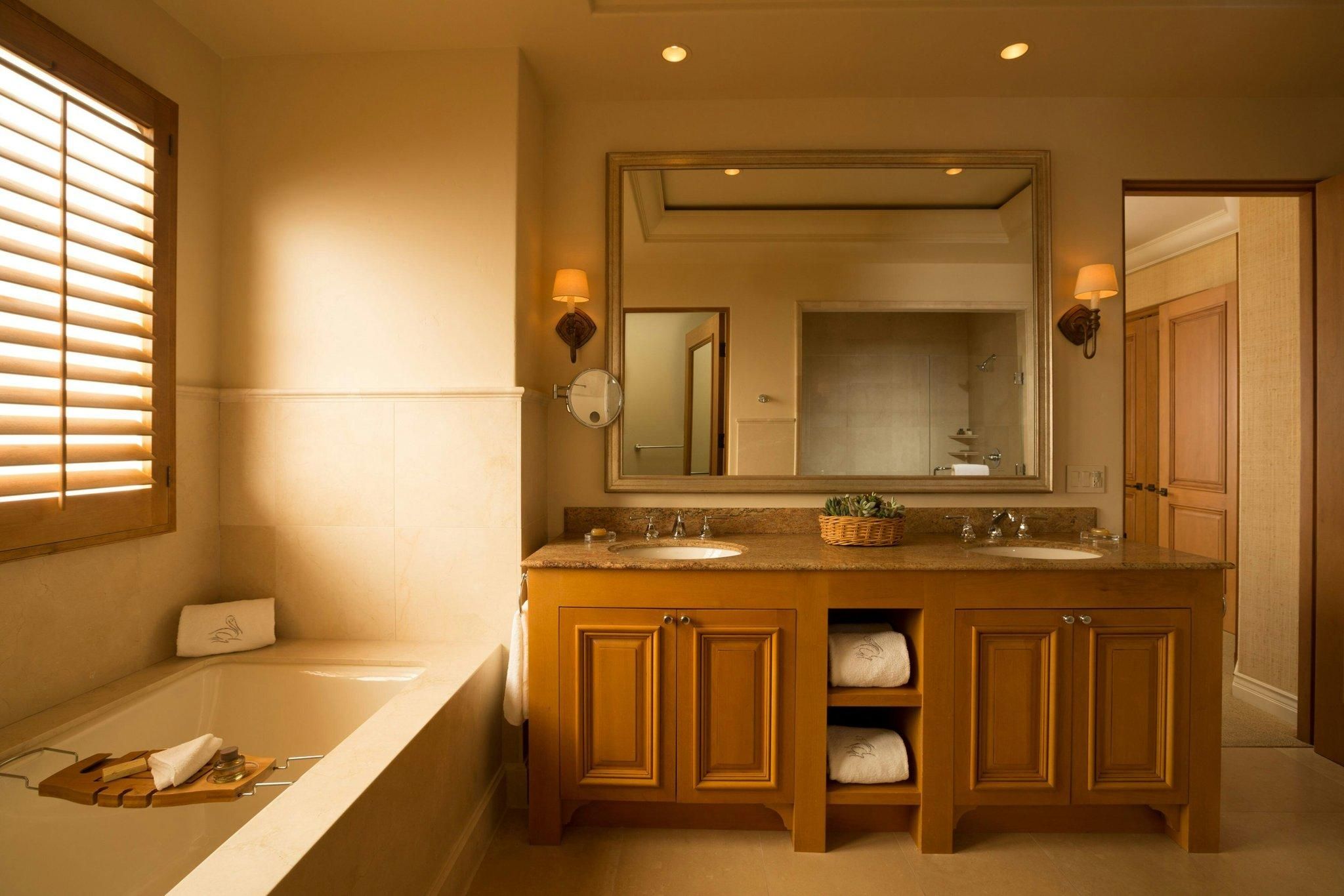 Breakfast Inclusive, 2 Bedroom Villa, Bedroom 1: 1 King, Bedroom 2: 2 Queen, Upper Terrace view