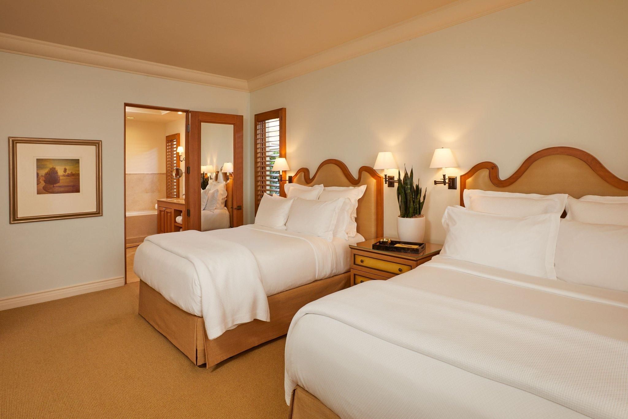Breakfast Inclusive, 2 Bedroom Villa, Bedroom 1: 1 King, Bedroom 2: 2 Queen, Mezzanine view