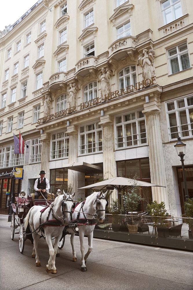 Steigenberger Hotel Herrenhof