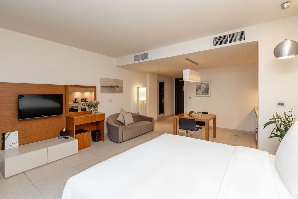 undefined Radisson Blu Residence, Dubai Marina 10