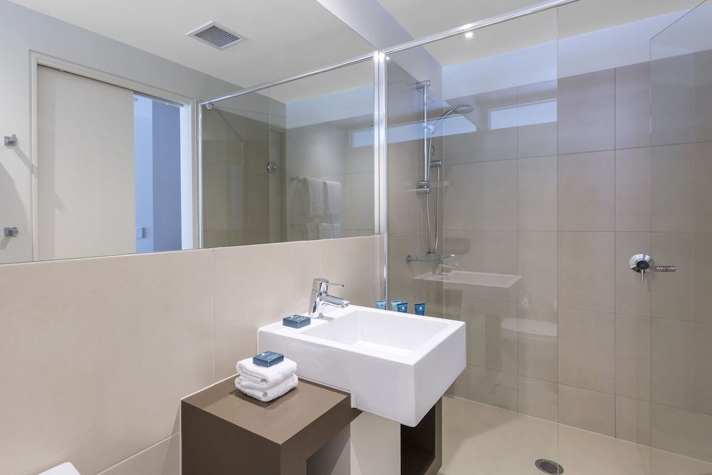 Deluxe Two Bedroom Apartment