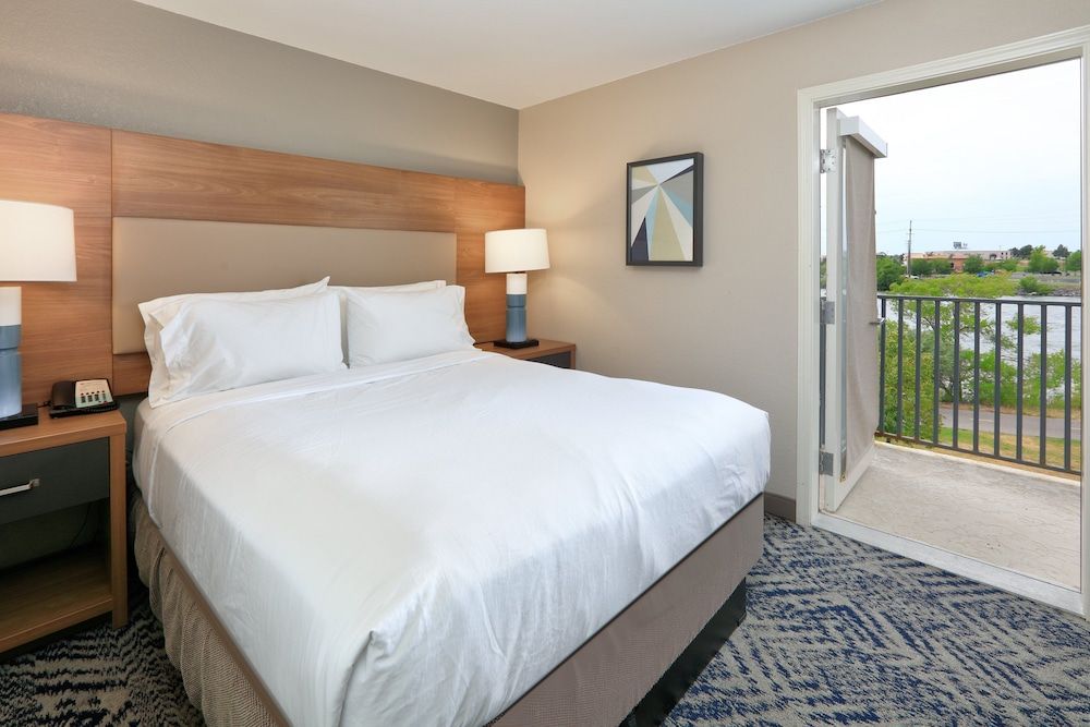 Suite, 1 Bedroom, Balcony