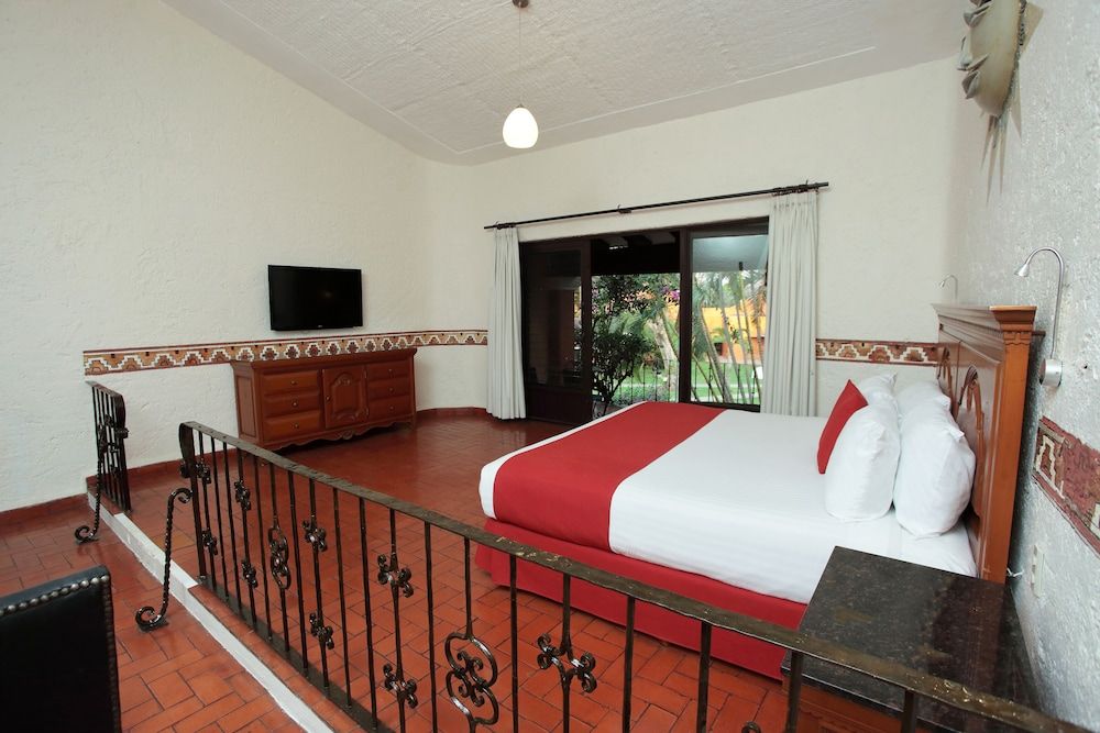 Hosteria Las Quintas Hotel King Terrace Suite 5