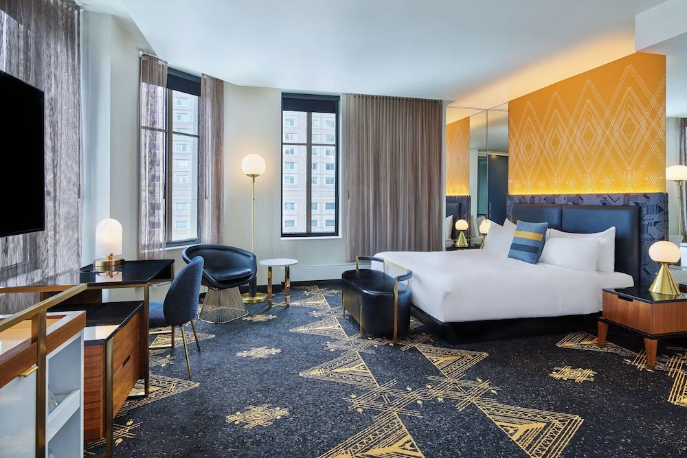 Premier Room, 1 King Bed (Mobility Accessible, Roll-in Shower)