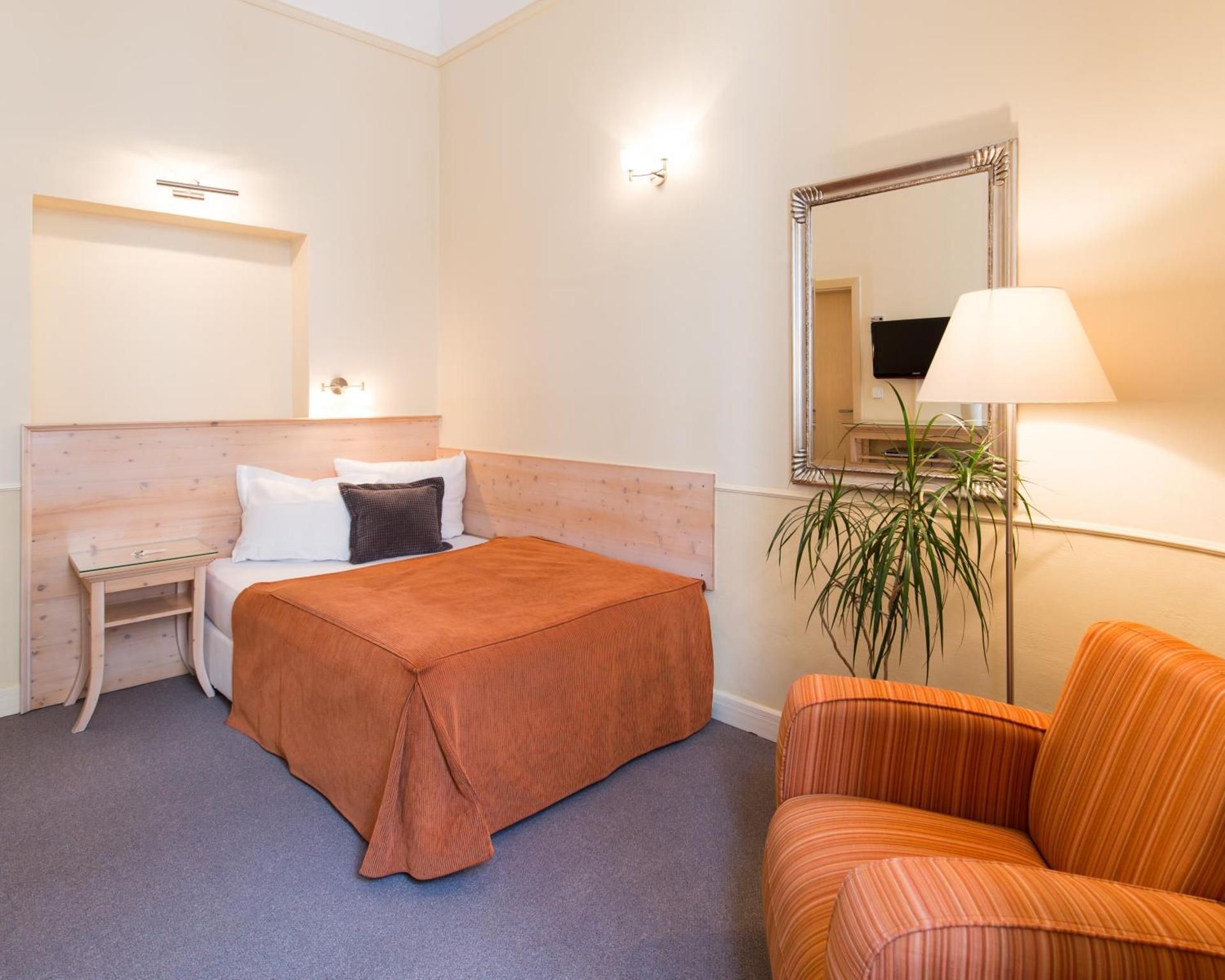 undefined Unitas Hotel 9