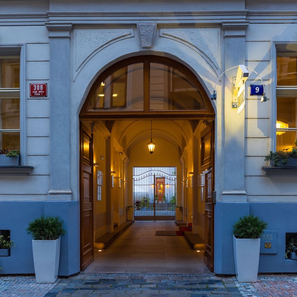 undefined Unitas Hotel 6