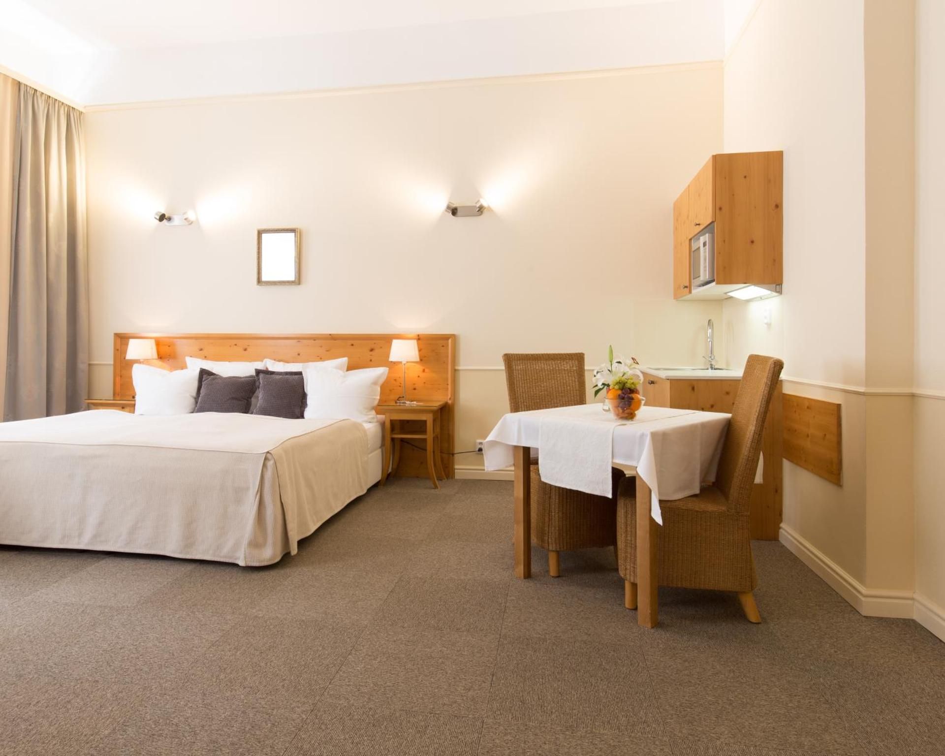 undefined Unitas Hotel 7