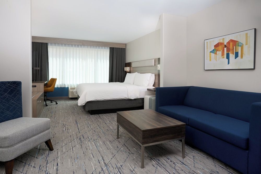 Suite, 1 King Bed