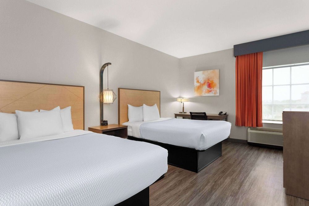 Room, 2 Queen Beds, Accessible, Non Smoking (Mobility/Hearing Impaired)