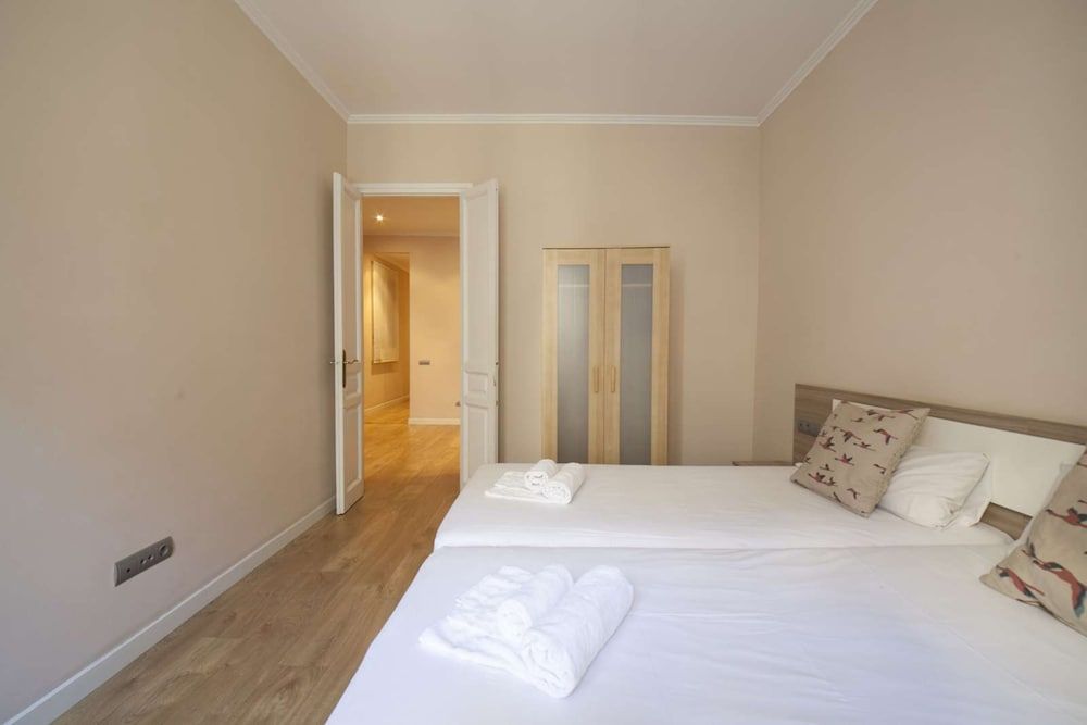 undefined Sagrada Familia Apartment 5