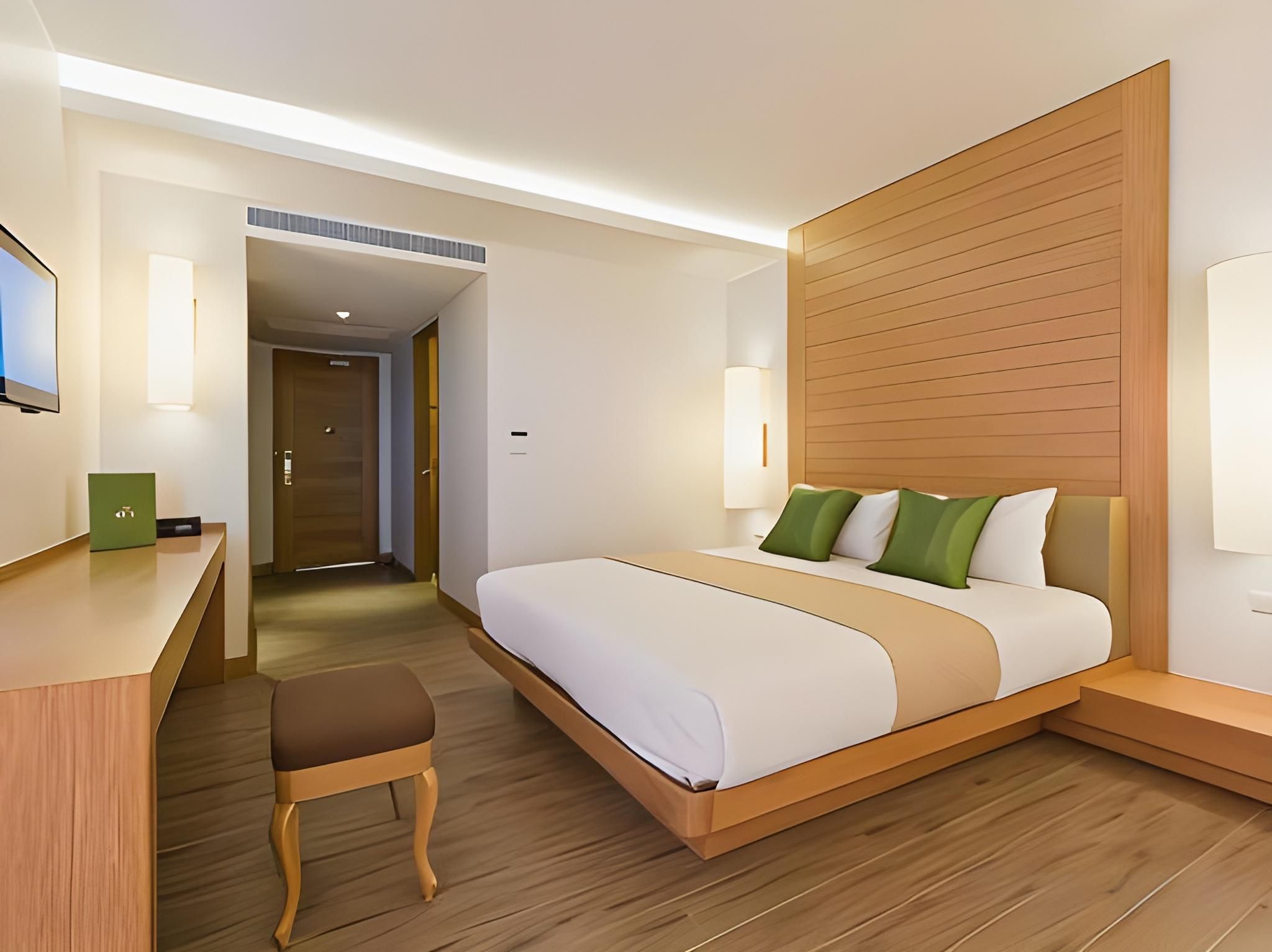 undefined The Corner Hotel 7