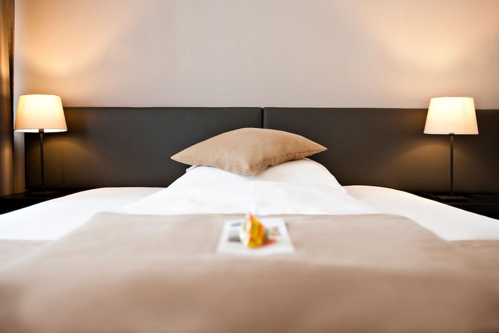 The Corner Hotel Comfort Single Room 6