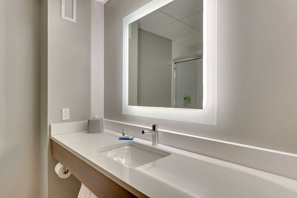 Suite, 1 Bedroom, Jetted Tub