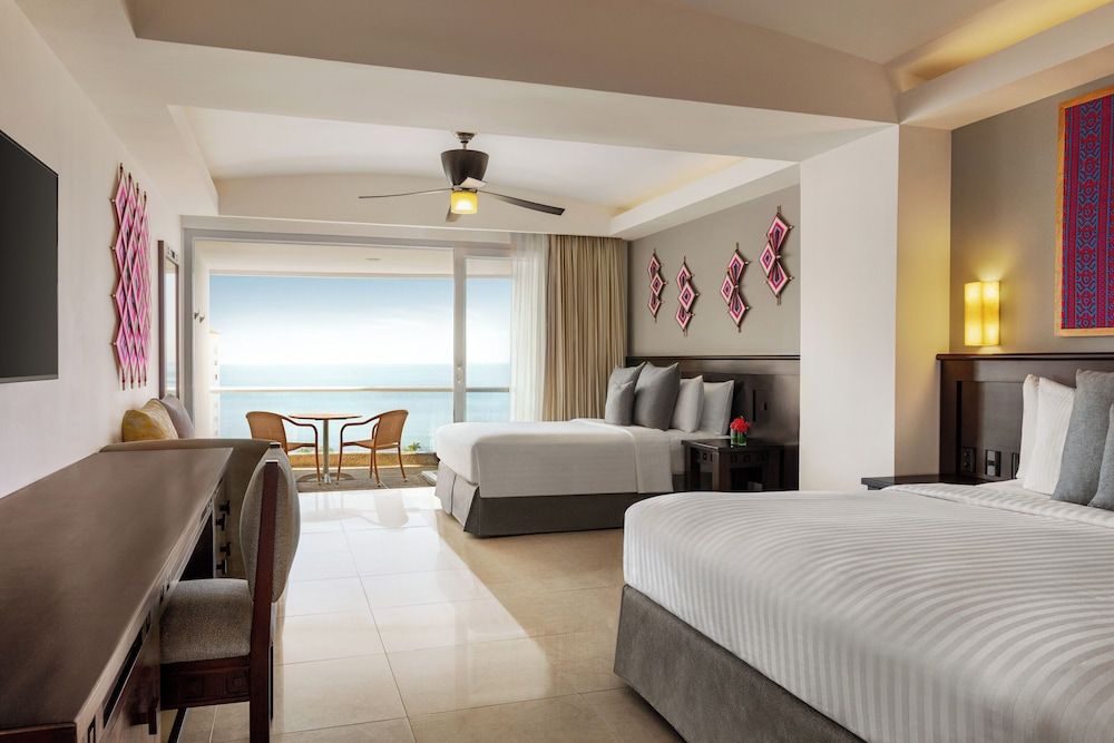Junior Suite, 2 Double Beds, Ocean View