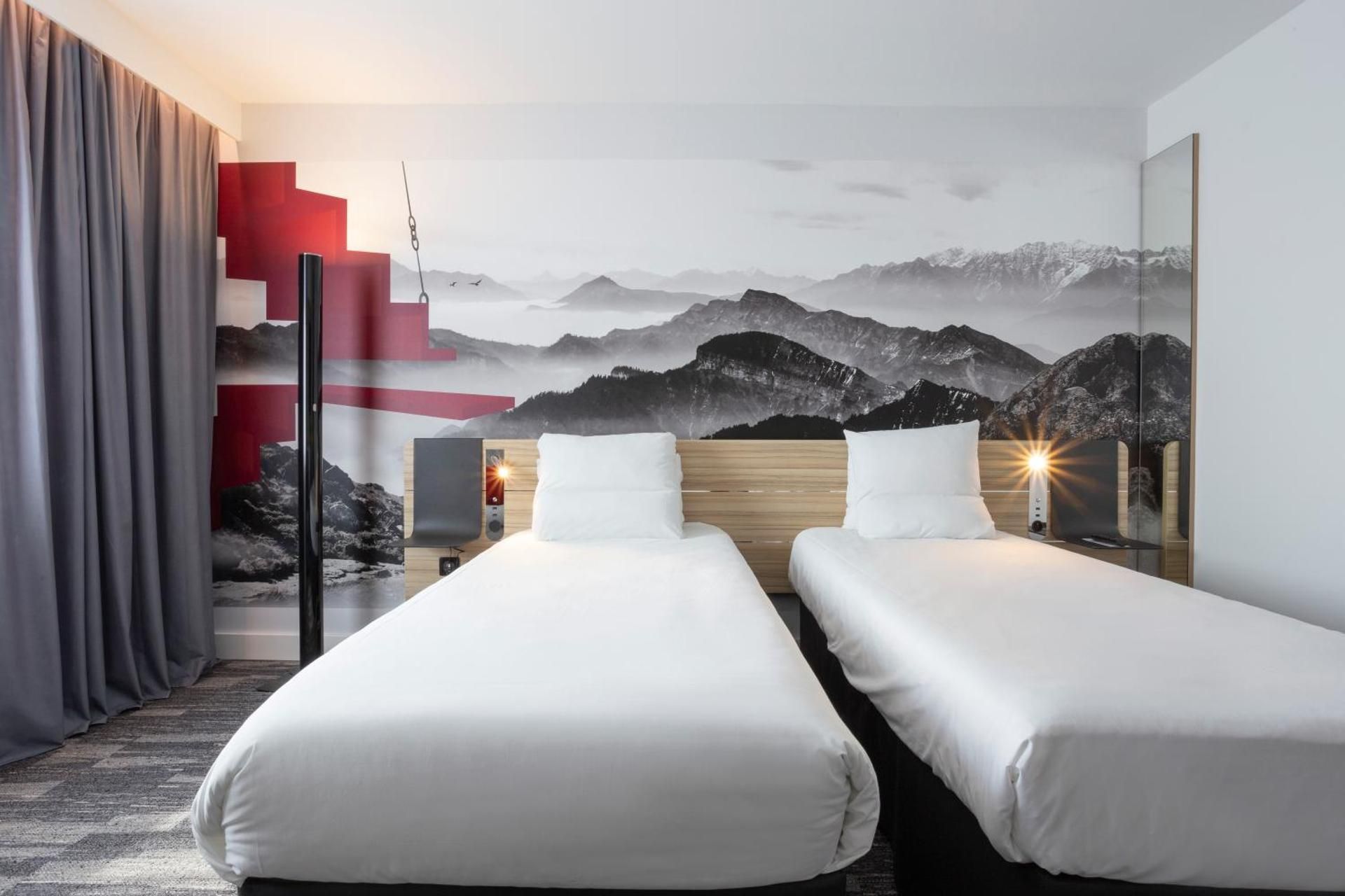Superior Room With 2 Single Beds