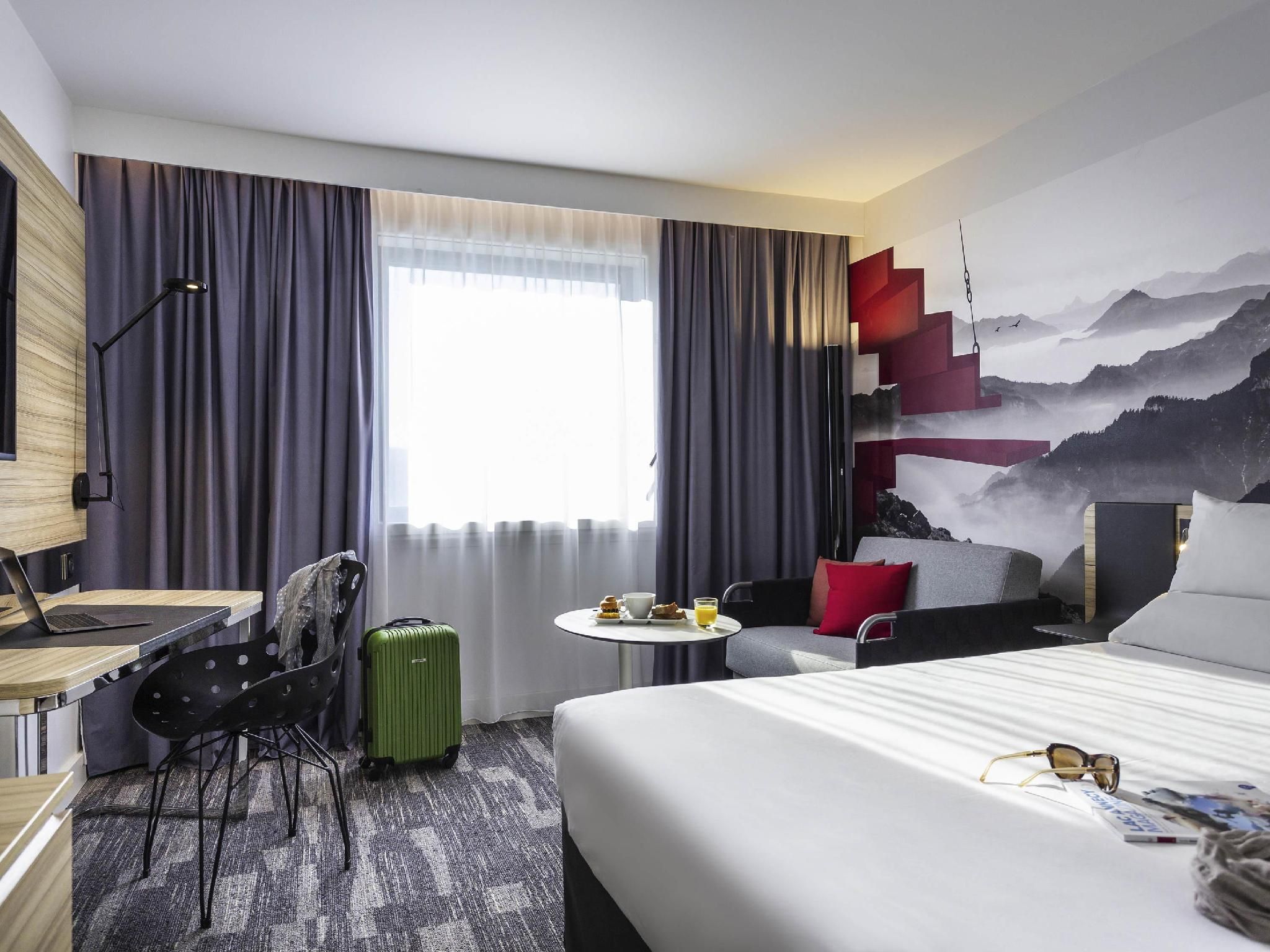 Classic room with 1 double bed and 1 single sof a-bed