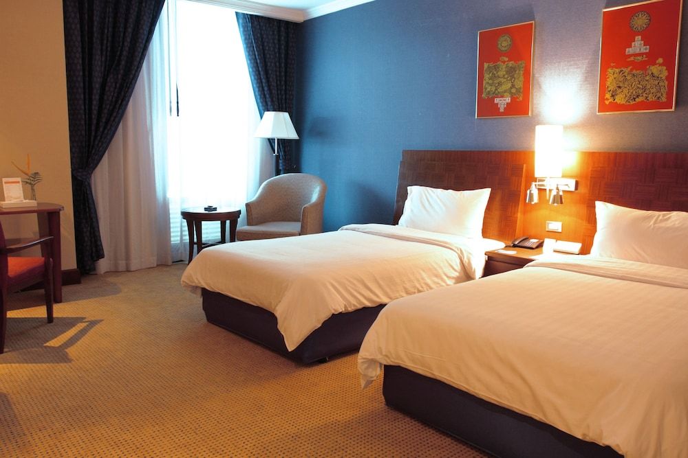 Room, 2 Twin Beds, Garden View