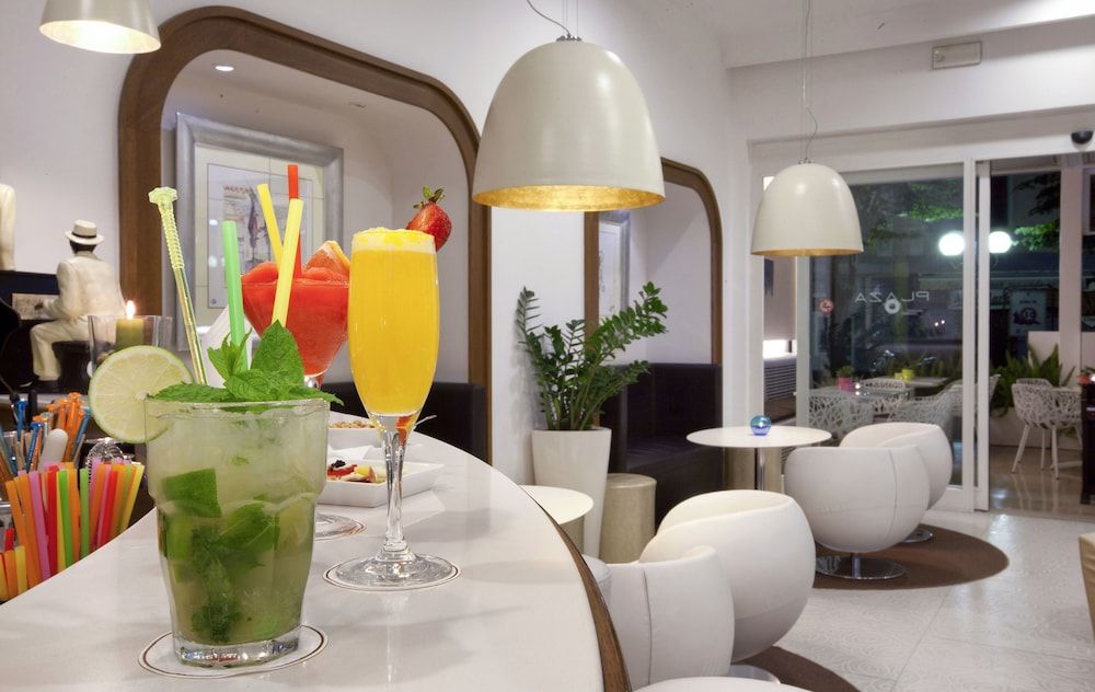 undefined Hotel Plaza 9