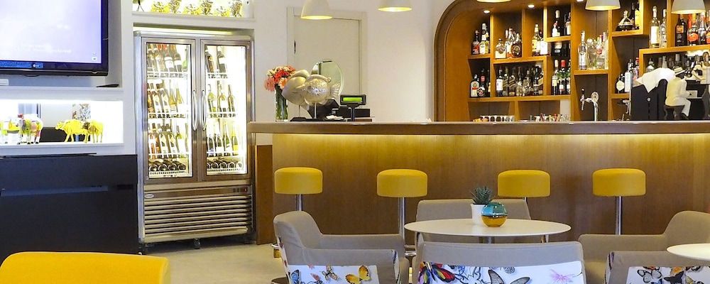 undefined Hotel Plaza 8