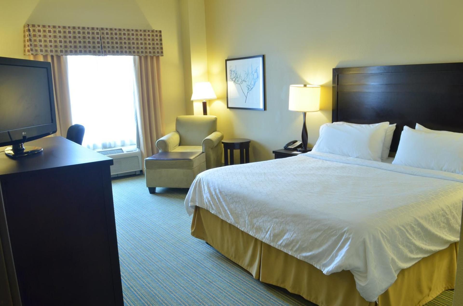 1 King Bed Standard