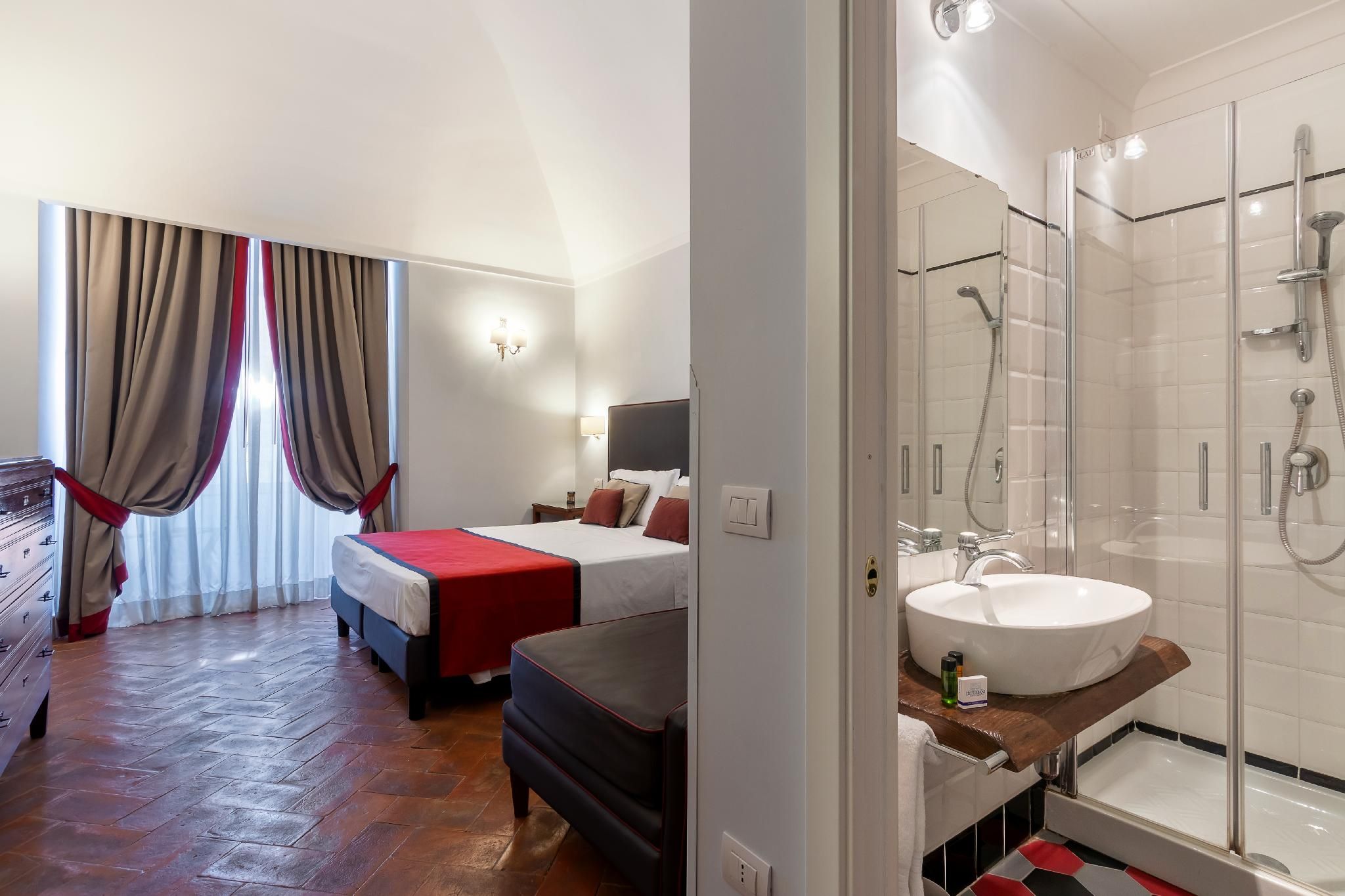 Decumani Hotel De Charme Comfort Triple Room 3