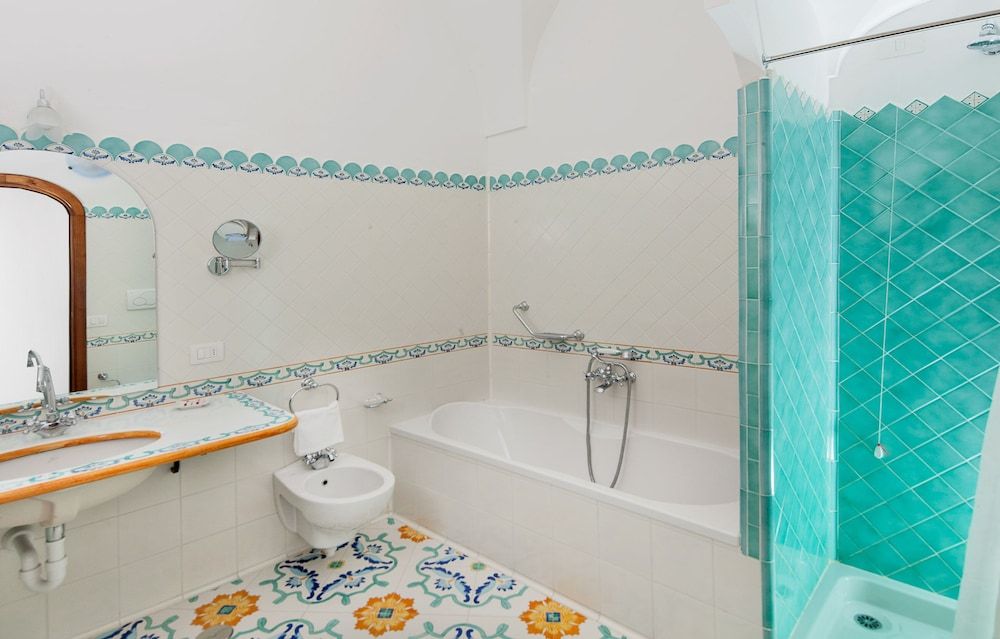 Hotel Vittoria Quadruple Room 3