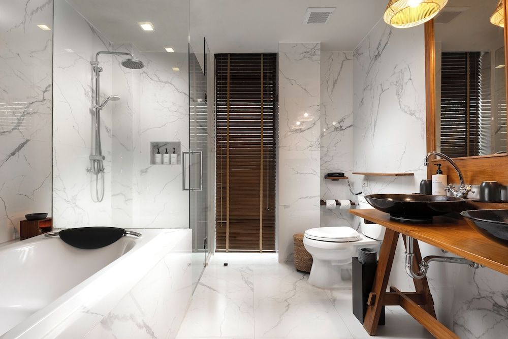 Silavadee Pool Spa Resort Deluxe Room, Jetted Tub 6