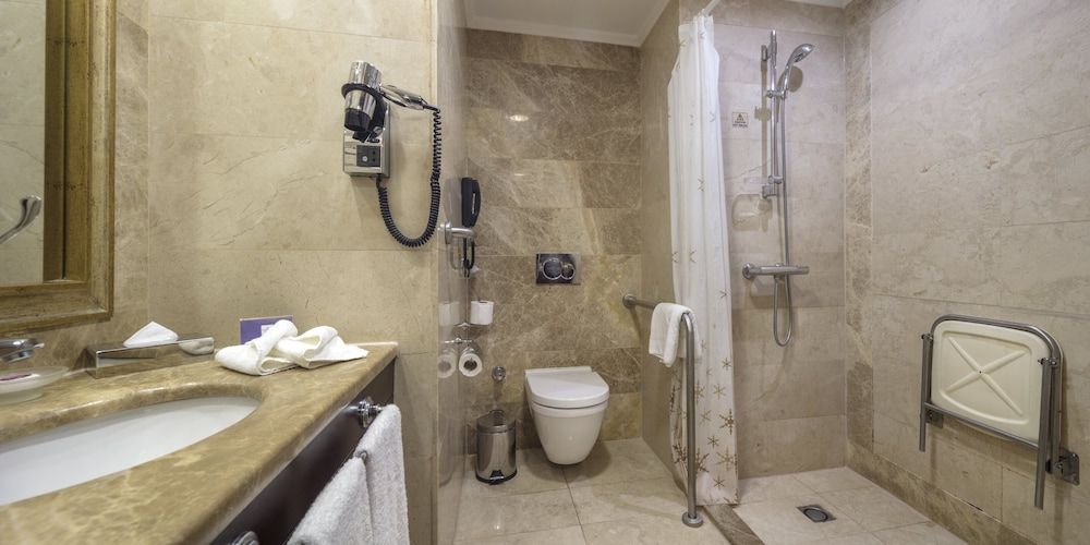 Crowne Plaza Istanbul - Old City by IHG Standard Room 6