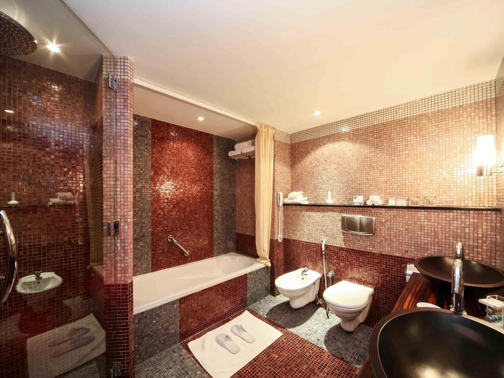 Royal Suite with Double Bed and Kitchen