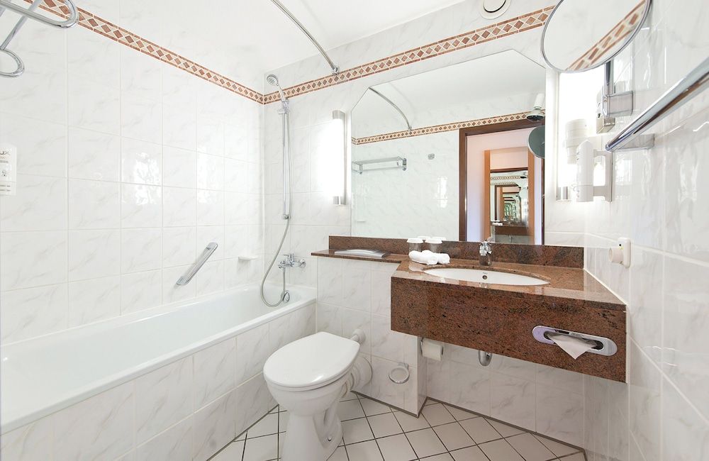 Leonardo Hotel Heidelberg-Walldorf Comfort Room 5