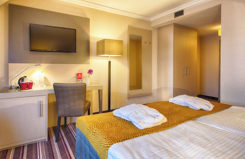 Leonardo Hotel Heidelberg-Walldorf Superior Room 2