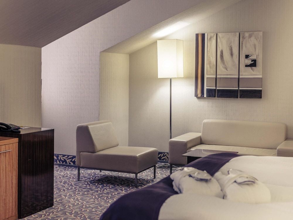 Mercure Hotel Wiesbaden City Privilege, Room, 1 King Bed 6