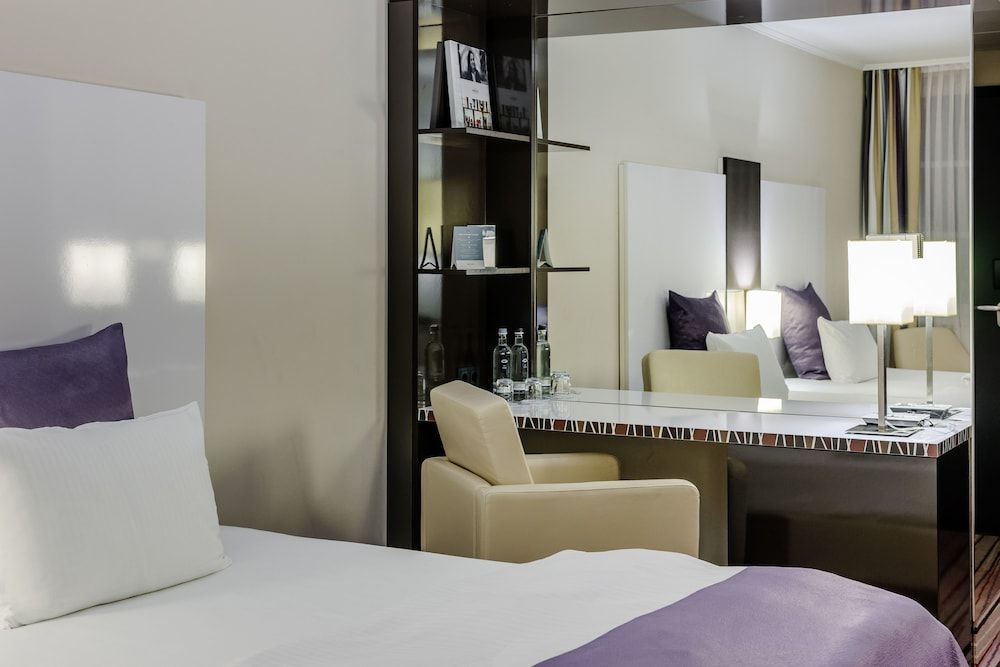 Mercure Hotel Wiesbaden City Standard Room, 1 King Bed 2