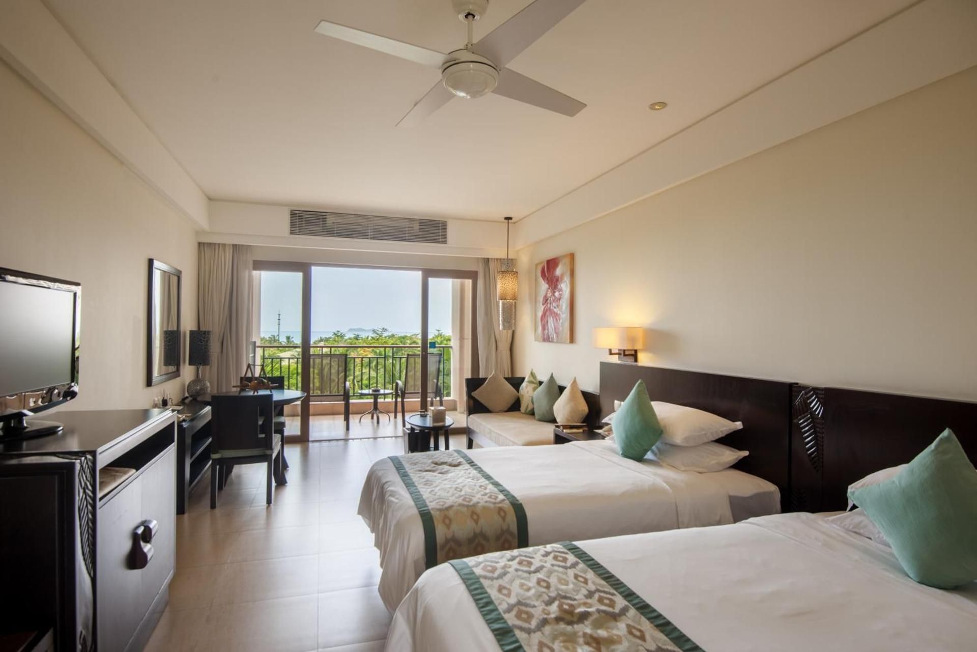 Garden Seaview Twin Room
