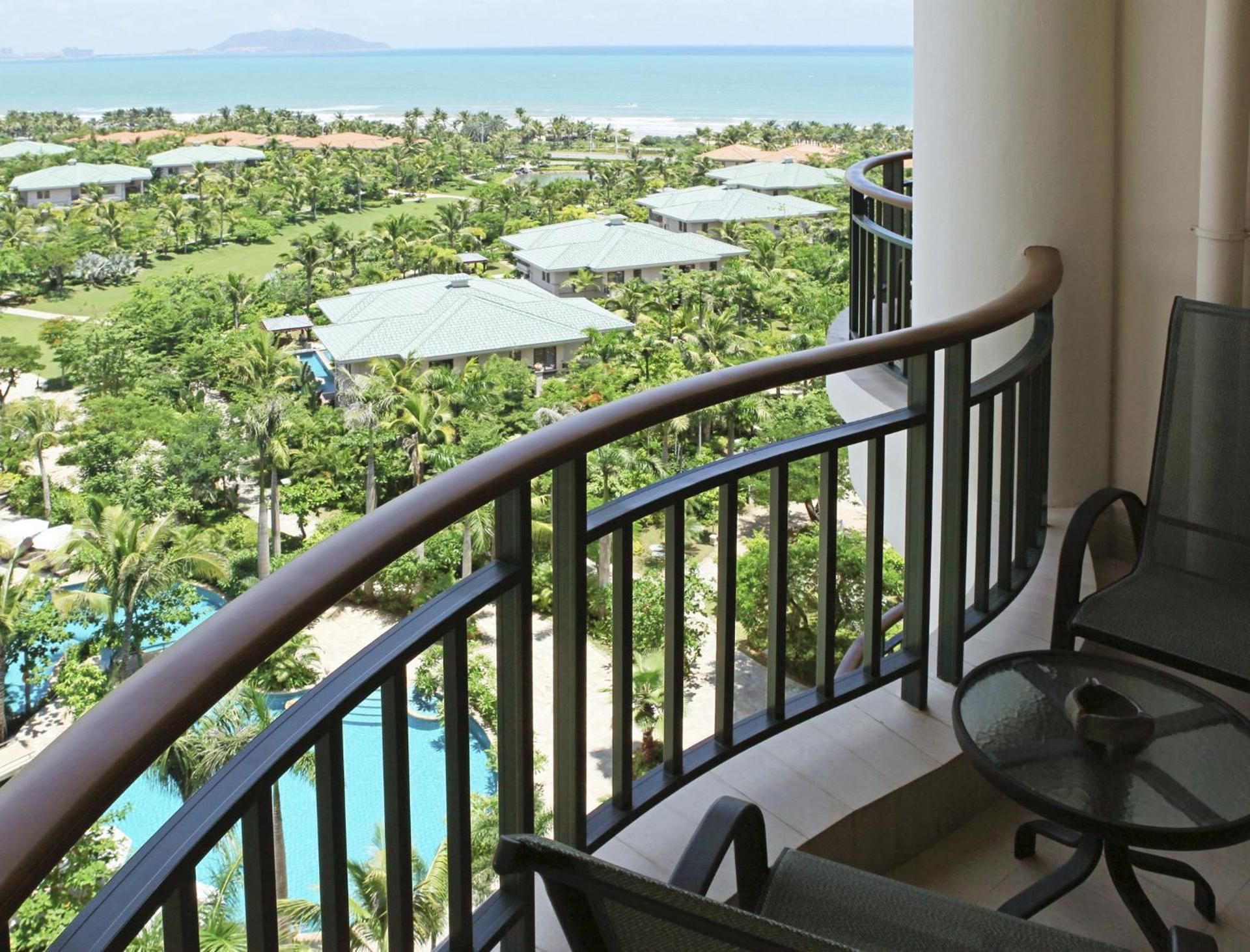 Deluxe Twin Room with Sea View