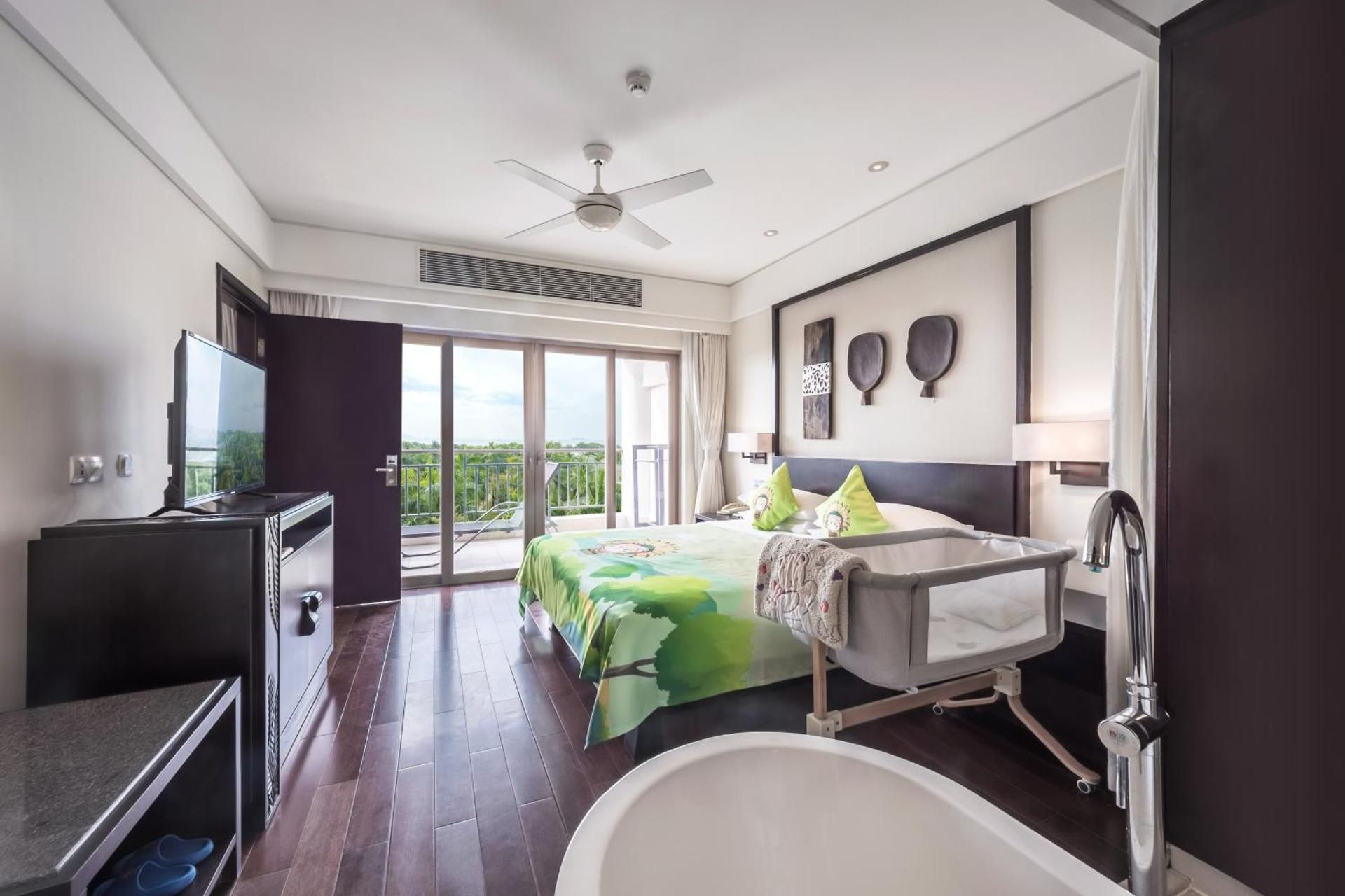 Kidz Suite with Garden View