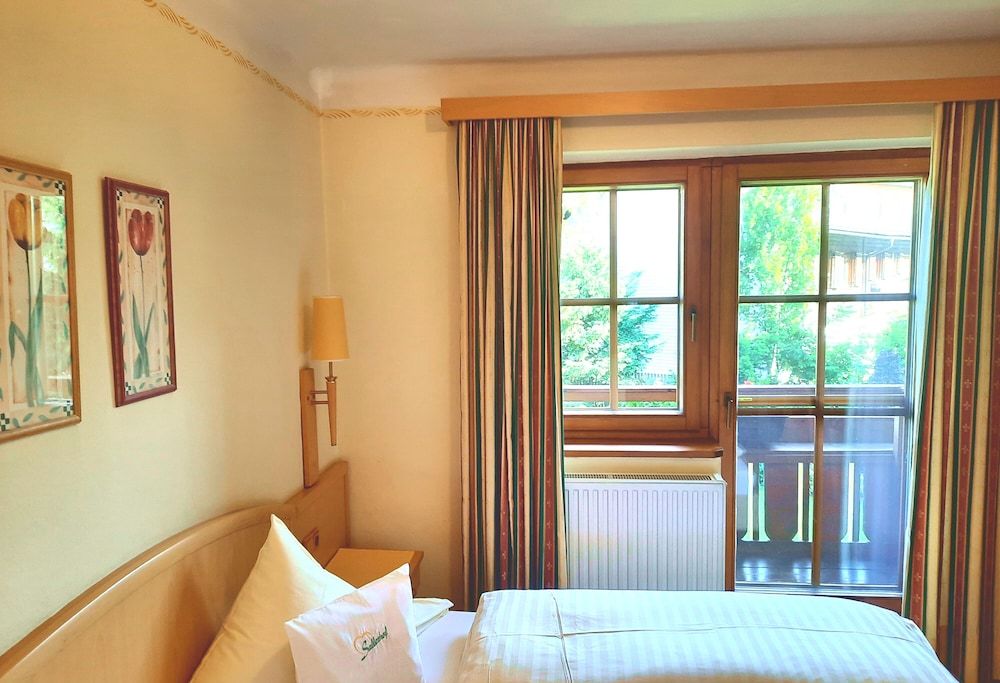 Standard Double Room, 1 King Bed, Balcony