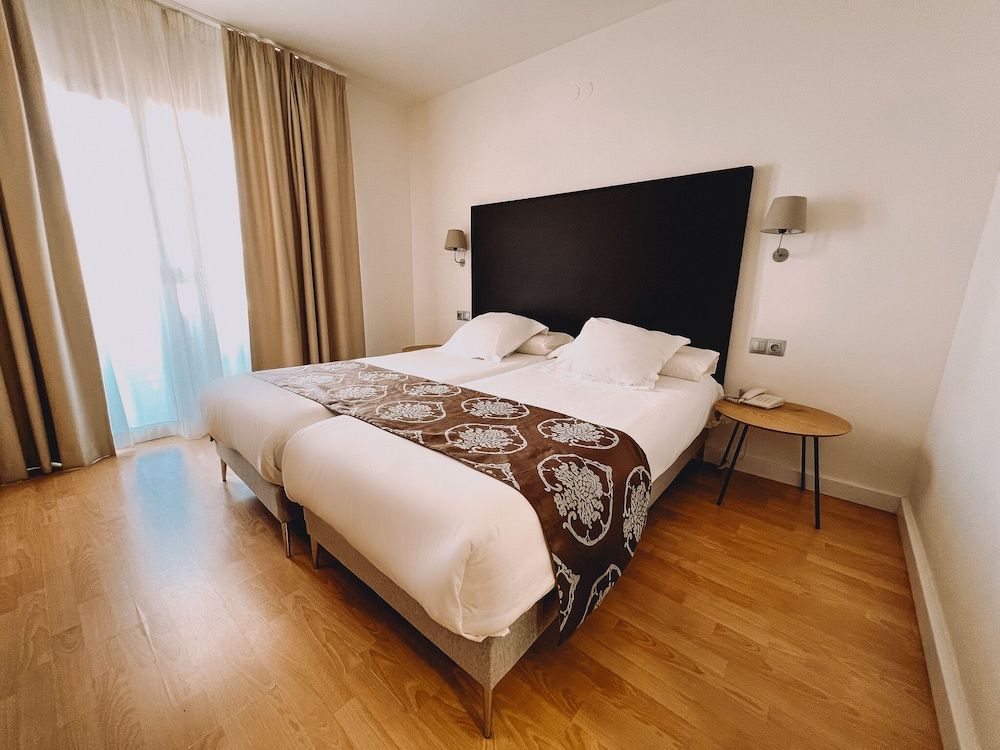 Fay Victoria Beach Double Room, Sea View (Mar) 7