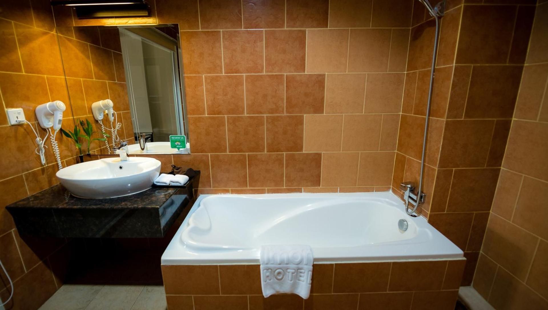 Executive Double Suite