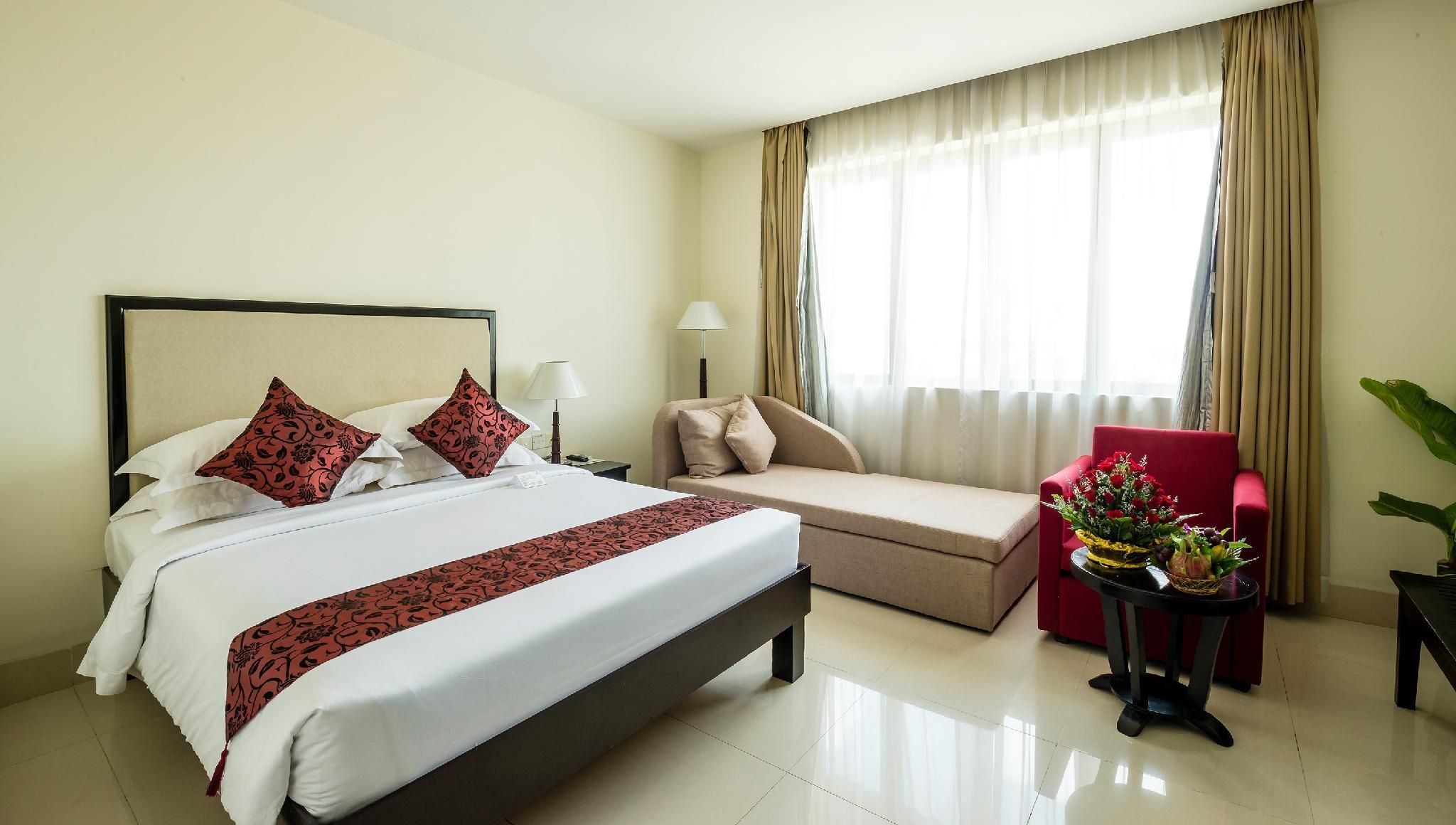 Deluxe Double City View