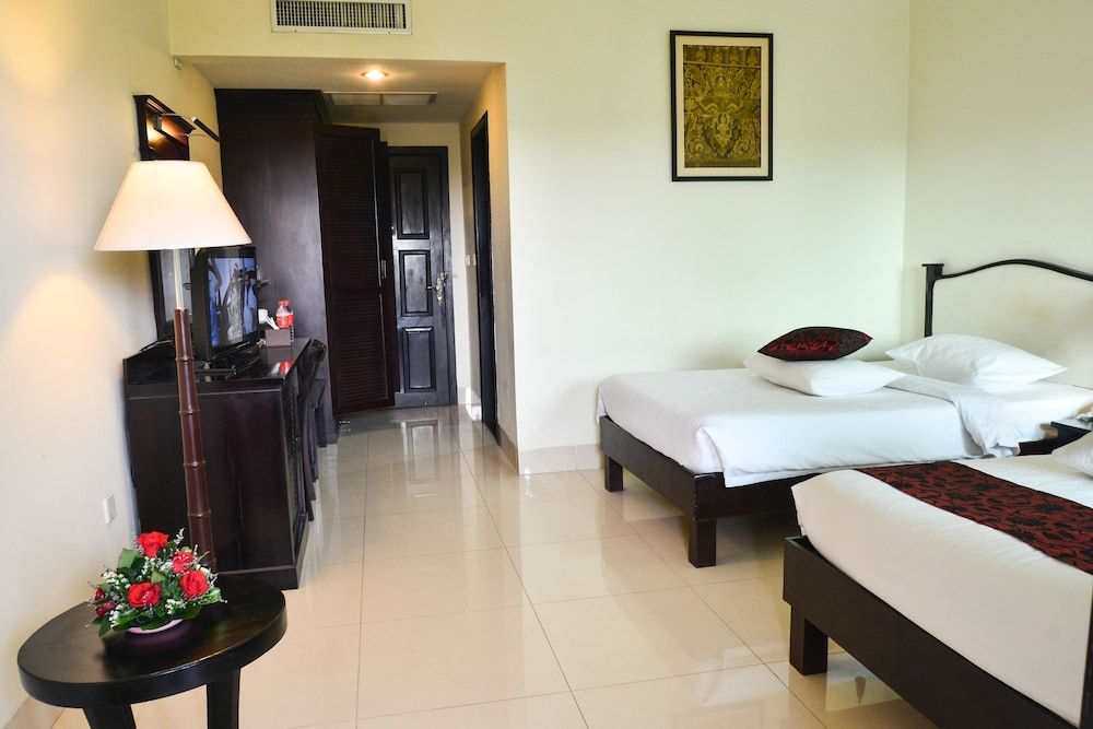 undefined Almond Hotel Sothearos 8
