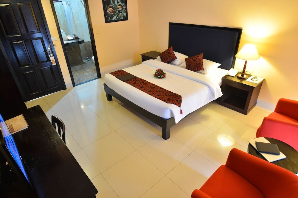 undefined Almond Hotel Sothearos 3