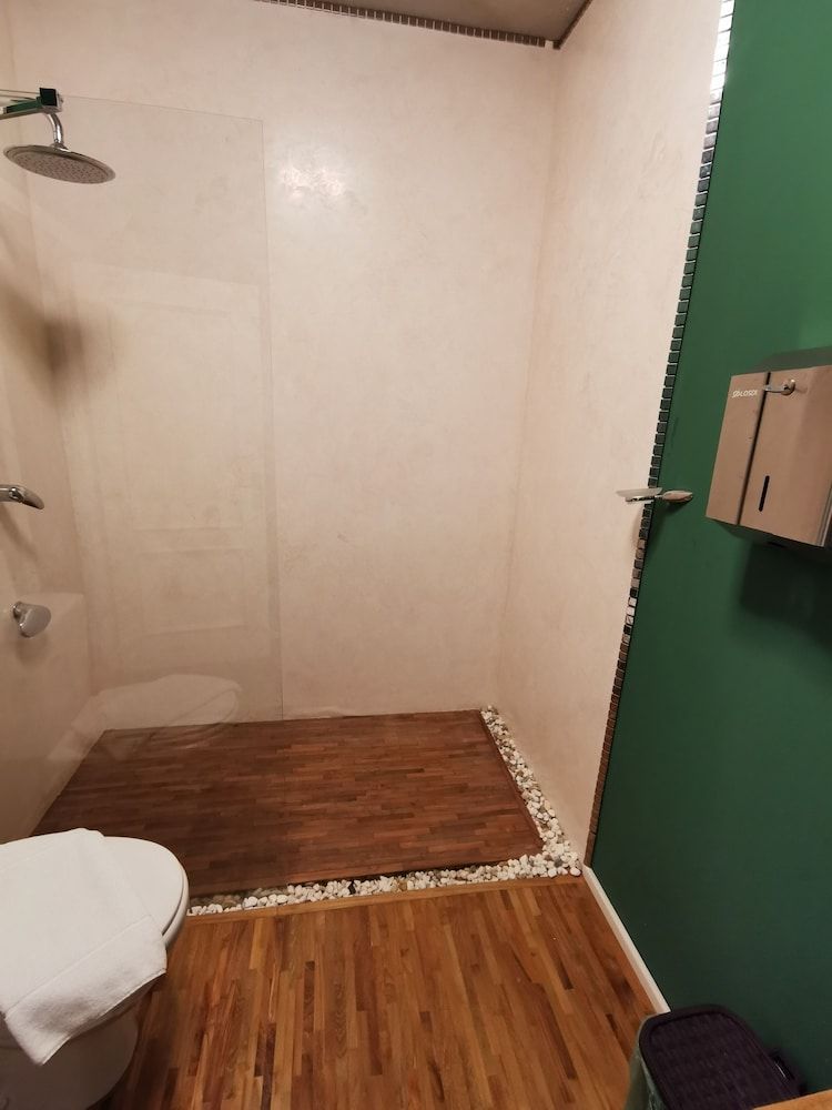 PRince Residence Apartments Studio, Kitchen, Garden View 15