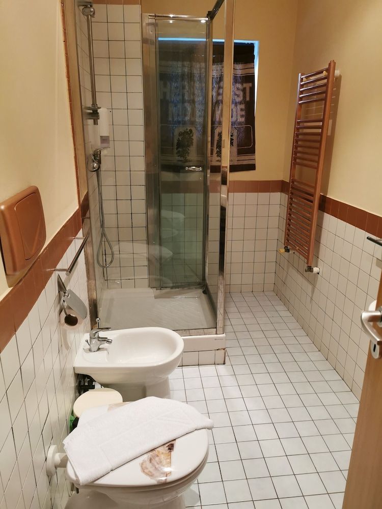 PRince Residence Apartments Studio, Kitchen, Garden View 13