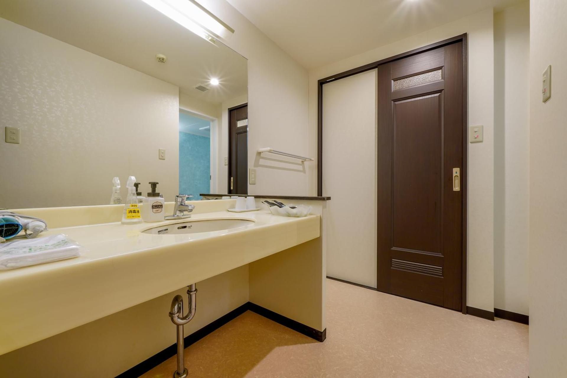 Standard Family room