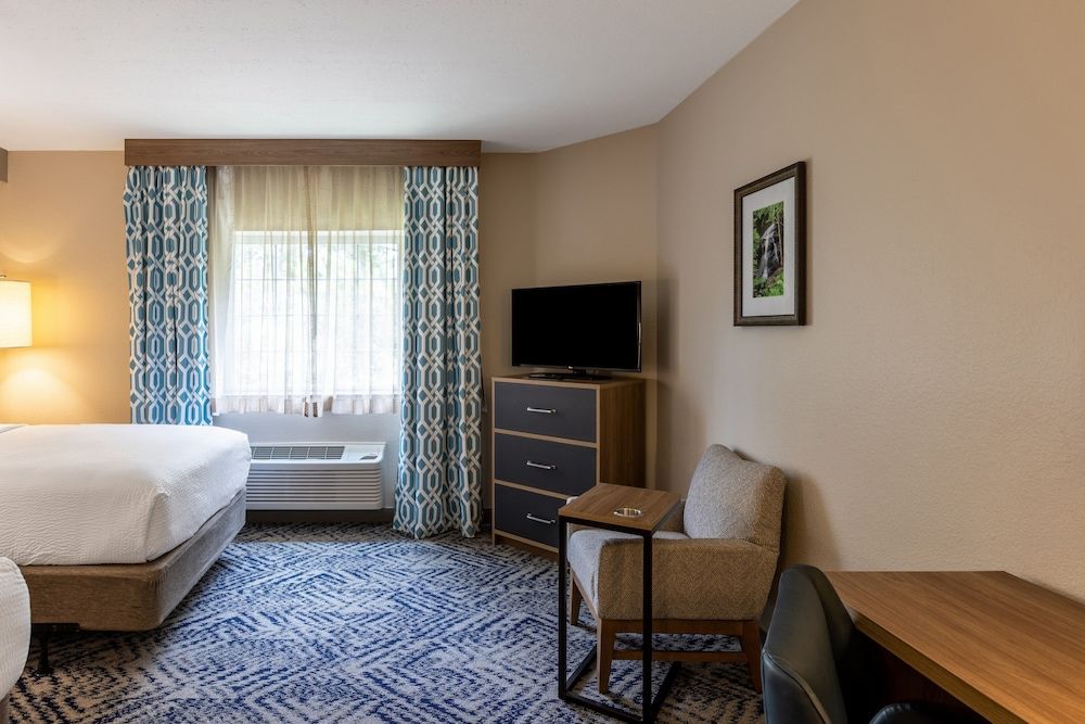 Studio, 2 Queen Beds, Accessible (Mobil, Roll In Shwr)