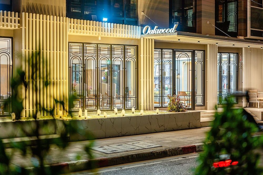 undefined Oakwood Hotel & Residence Bangkok 3